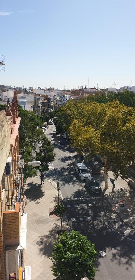 Apartamento Atico Aire De Triana Sevilla Exterior foto
