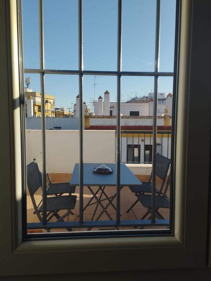 Apartamento Atico Aire De Triana Sevilla Exterior foto