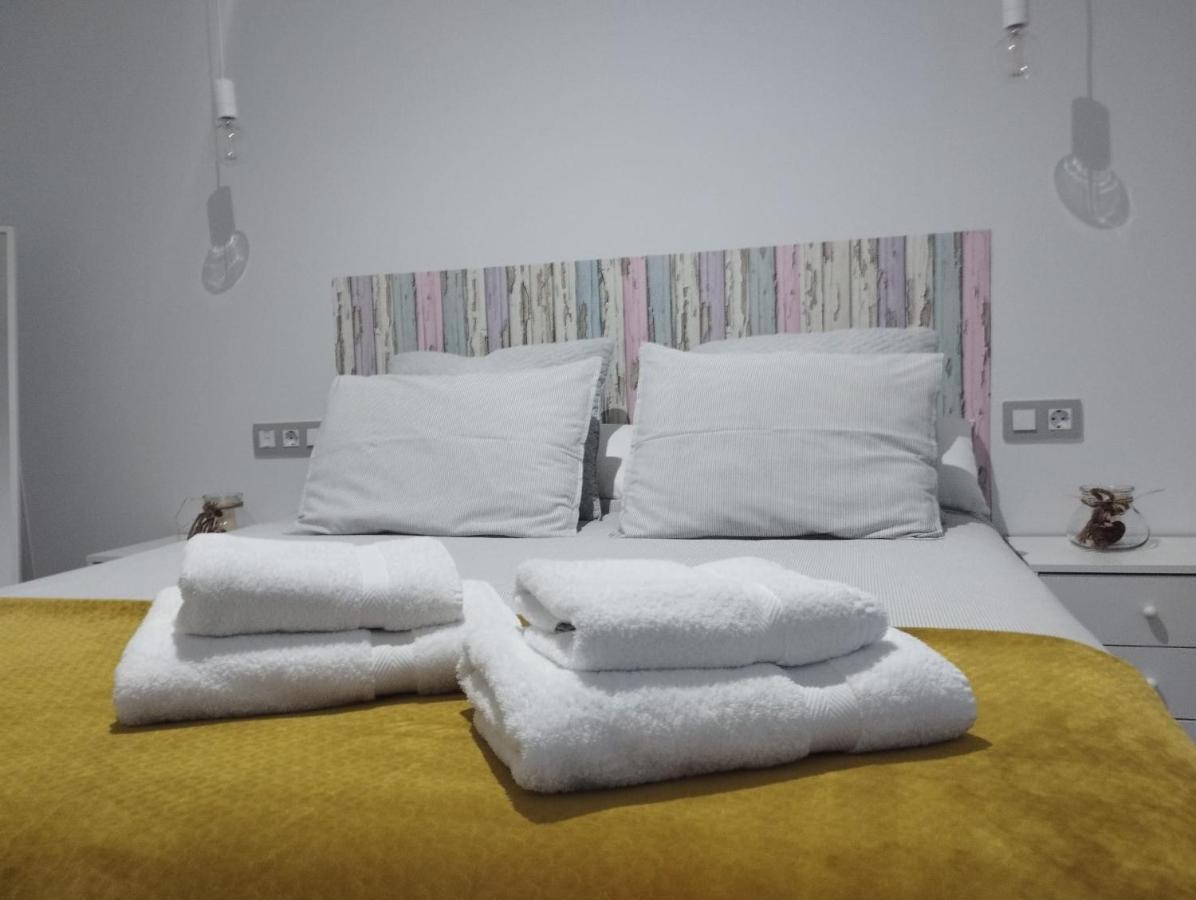 Apartamento Atico Aire De Triana Sevilla Exterior foto