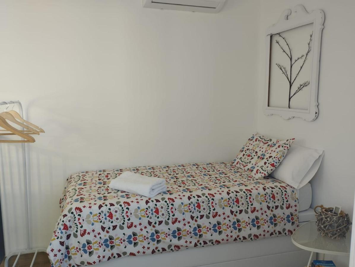 Apartamento Atico Aire De Triana Sevilla Exterior foto